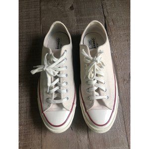 Converse Converse Chuck '70 Low top beige sneakers size wmn's 10.5